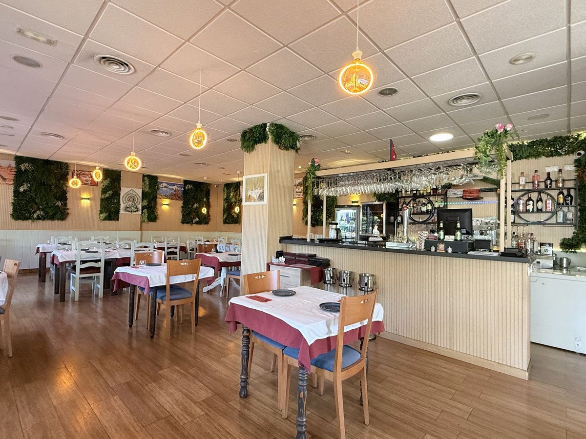 2 Bed Restaurant in La Cala de Mijas