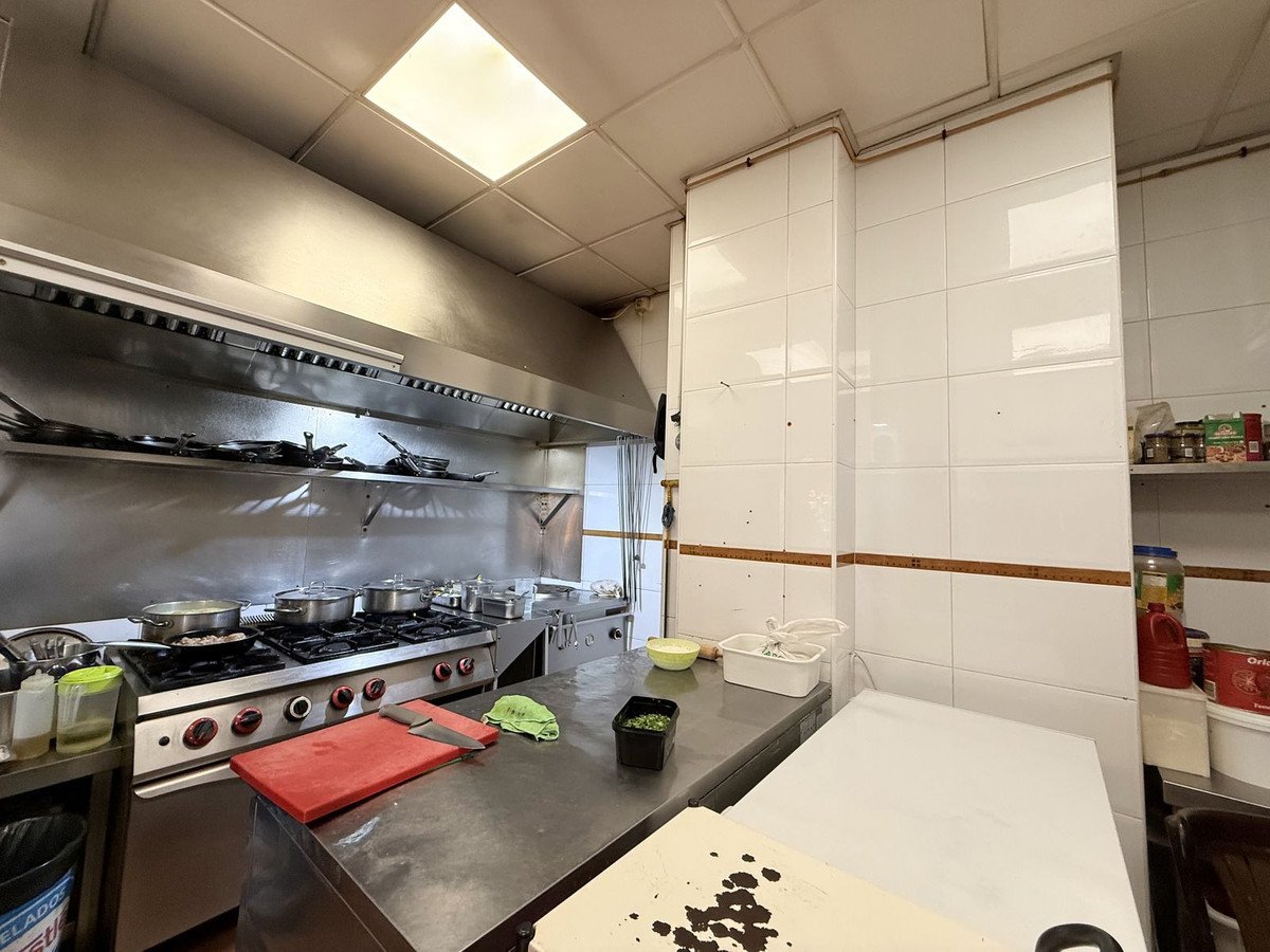 2 Bed Restaurant in La Cala de Mijas