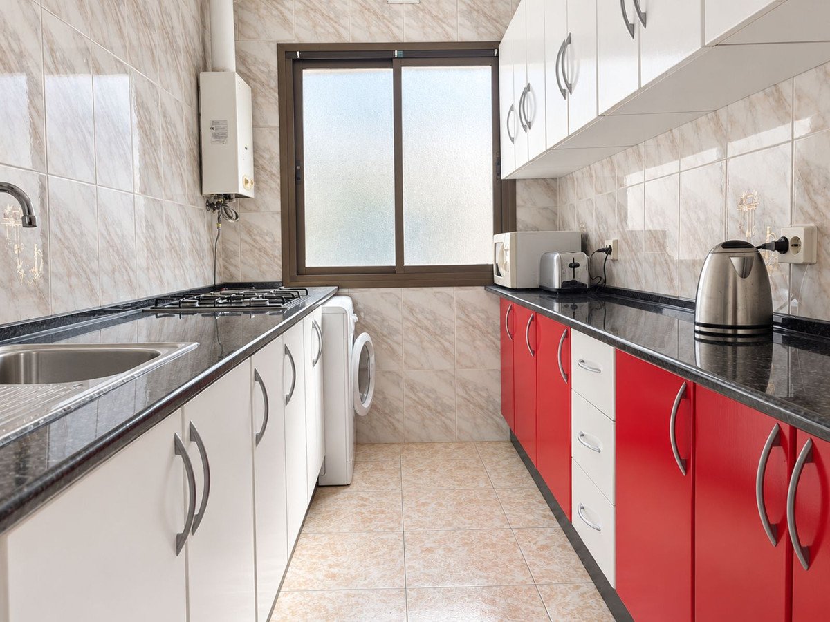 3 Bed Middle Floor Apartment in Benalmadena