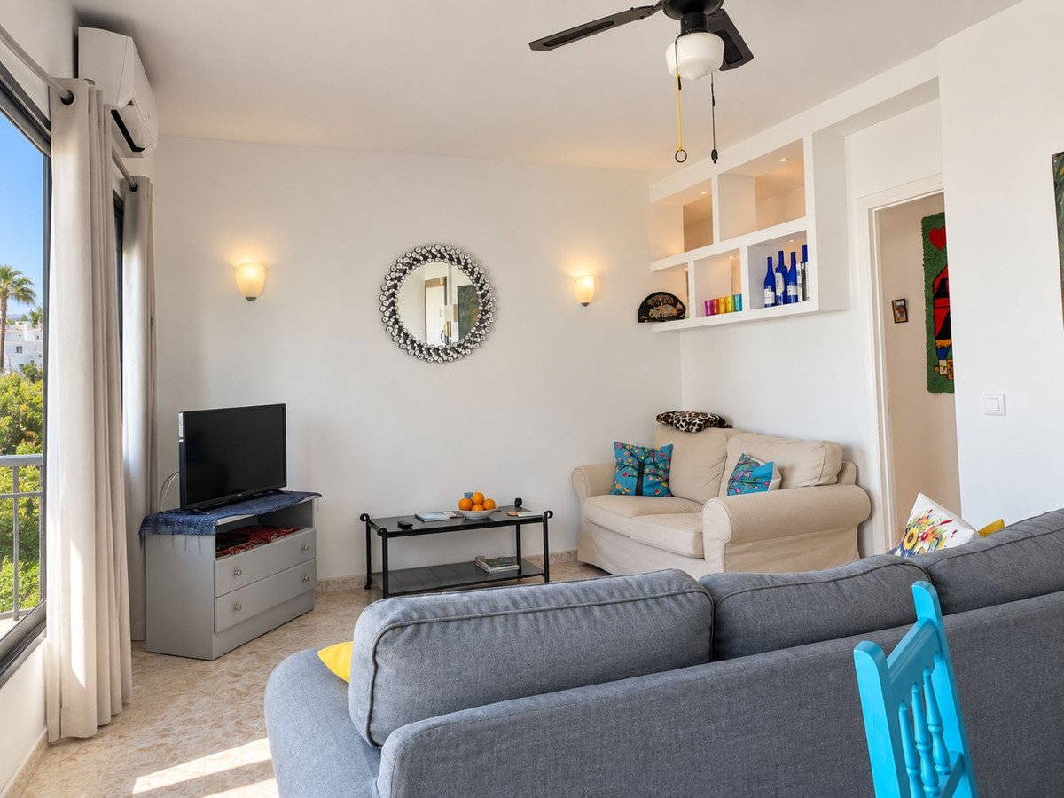 3 Bed Middle Floor Apartment in Benalmadena