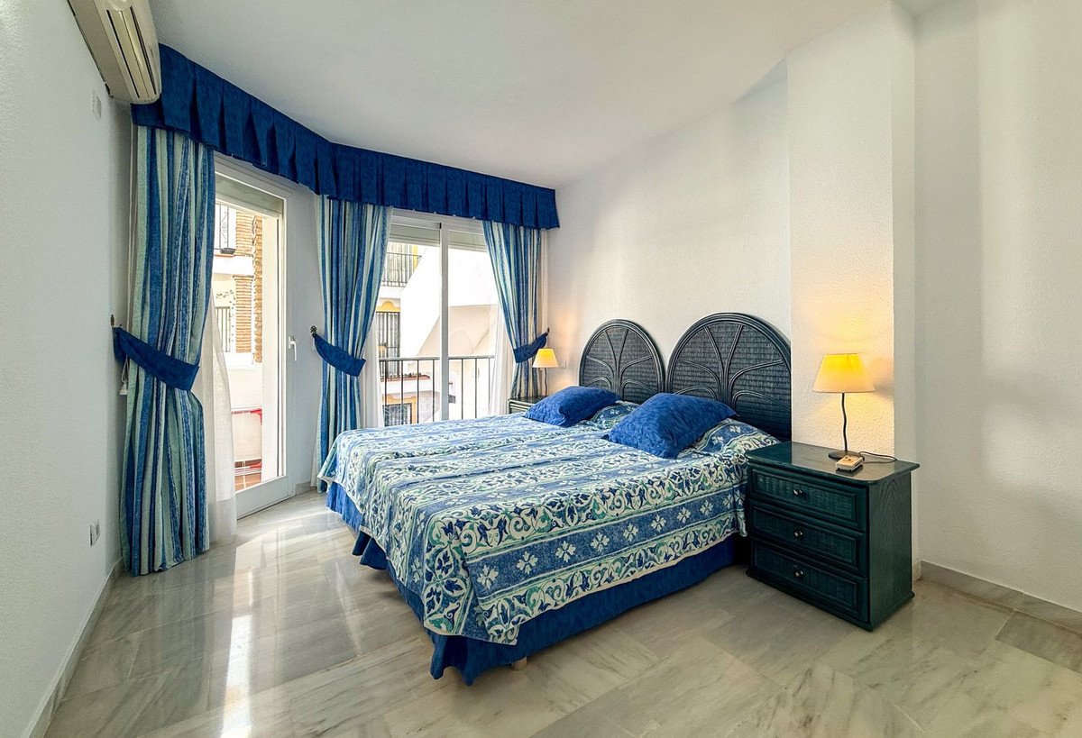 2 Bed Middle Floor Apartment in Mijas Golf