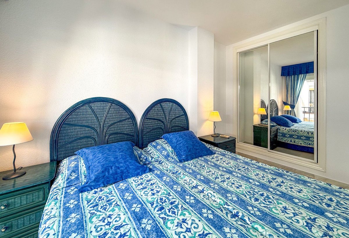 2 Bed Middle Floor Apartment in Mijas Golf