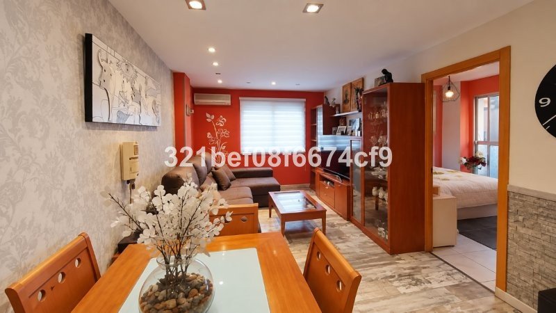 3 Bed Middle Floor Apartment in Málaga