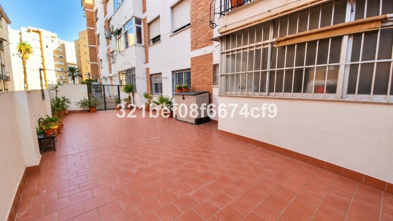 3 Bed Middle Floor Apartment in Málaga