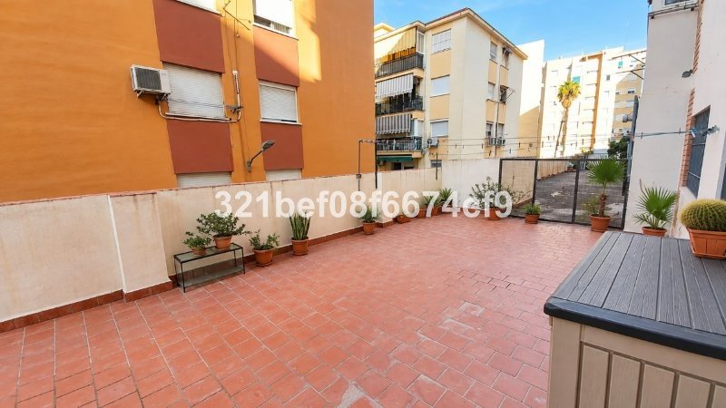 3 Bed Middle Floor Apartment in Málaga