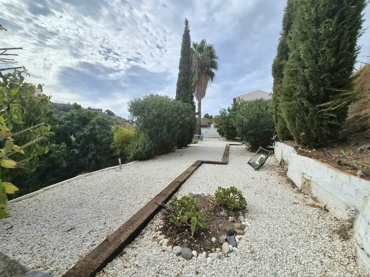 2 Bed Finca - Cortijo in Alhaurín el Grande