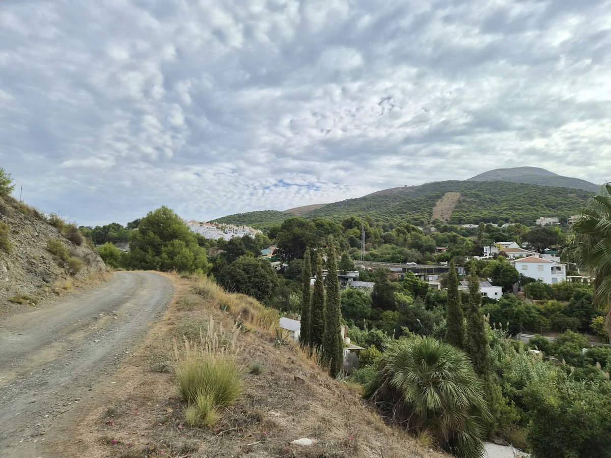2 Bed Finca - Cortijo in Alhaurín el Grande
