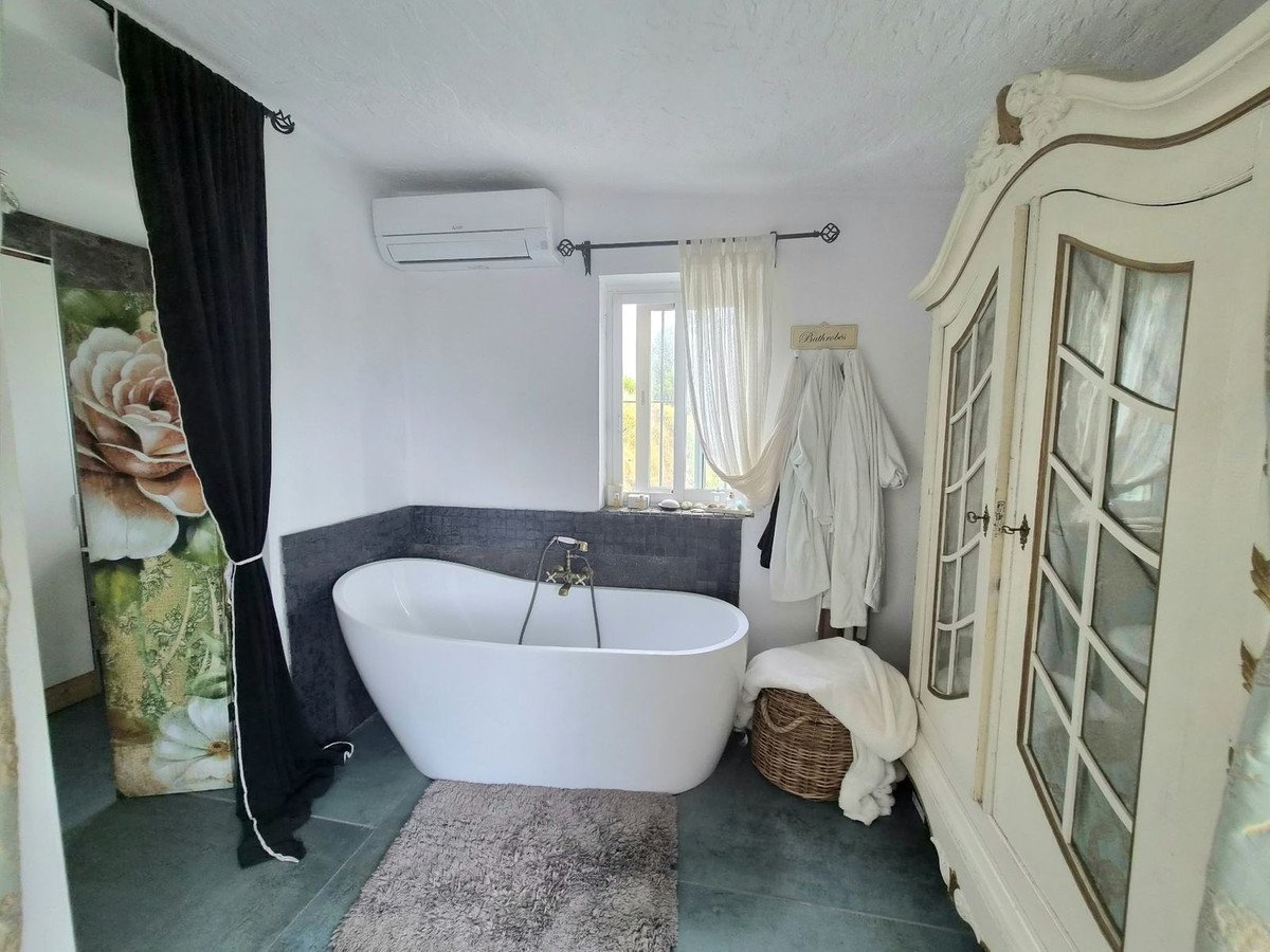 2 Bed Finca - Cortijo in Alhaurín el Grande