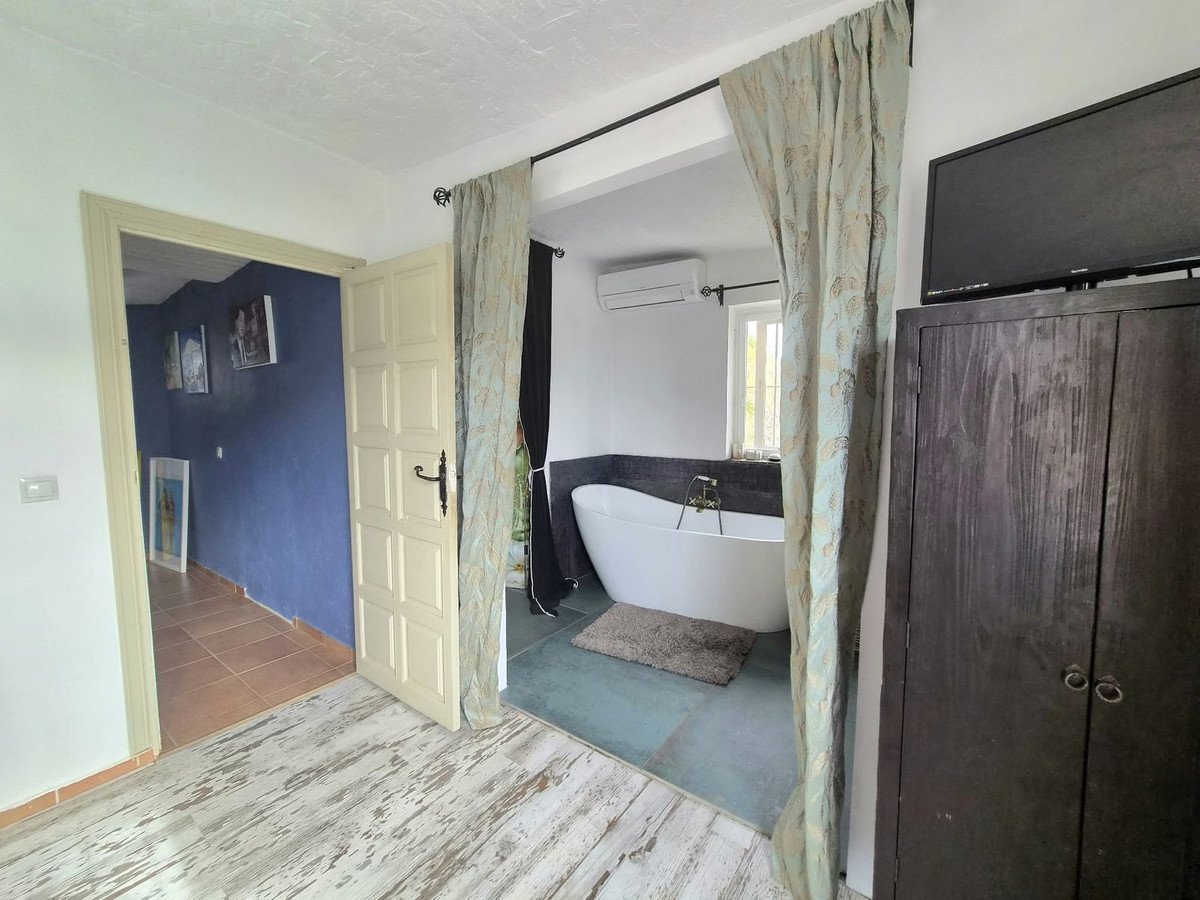 2 Bed Finca - Cortijo in Alhaurín el Grande