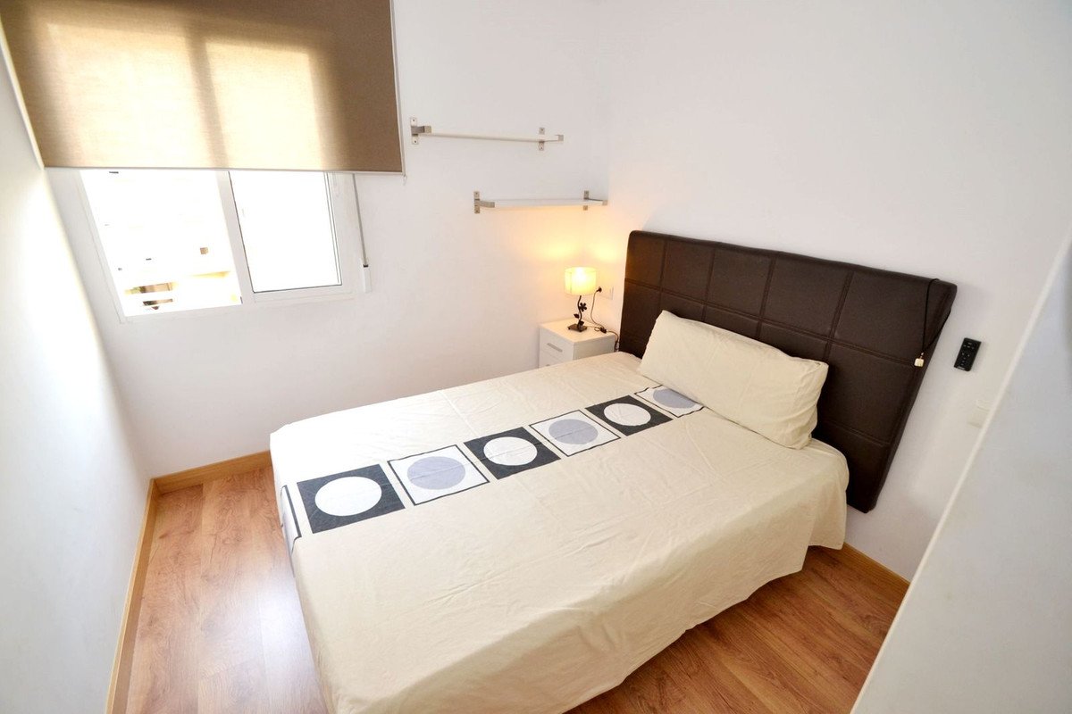 4 Bed Middle Floor Apartment in Torremolinos