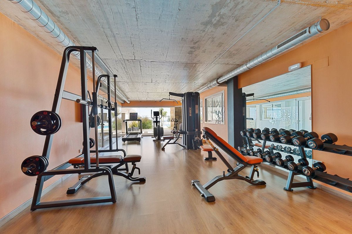2 Bed Middle Floor Apartment in Torreblanca
