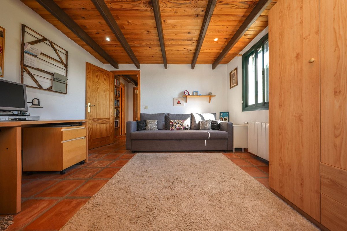 3 Bed Detached Villa in Monda