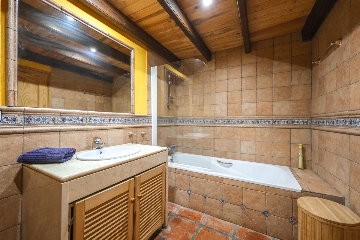 3 Bed Detached Villa in Monda