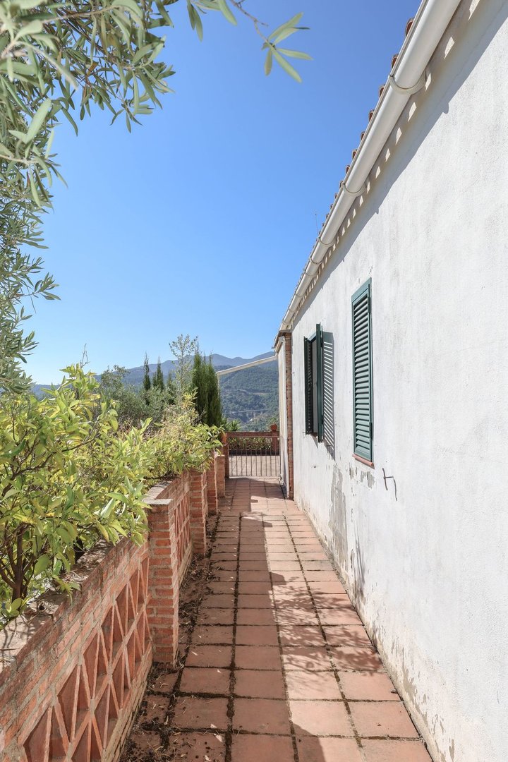 3 Bed Detached Villa in Monda