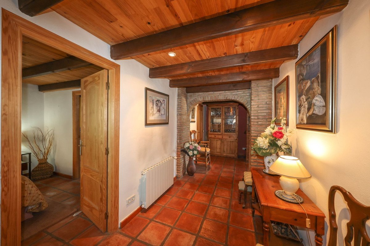 3 Bed Detached Villa in Monda