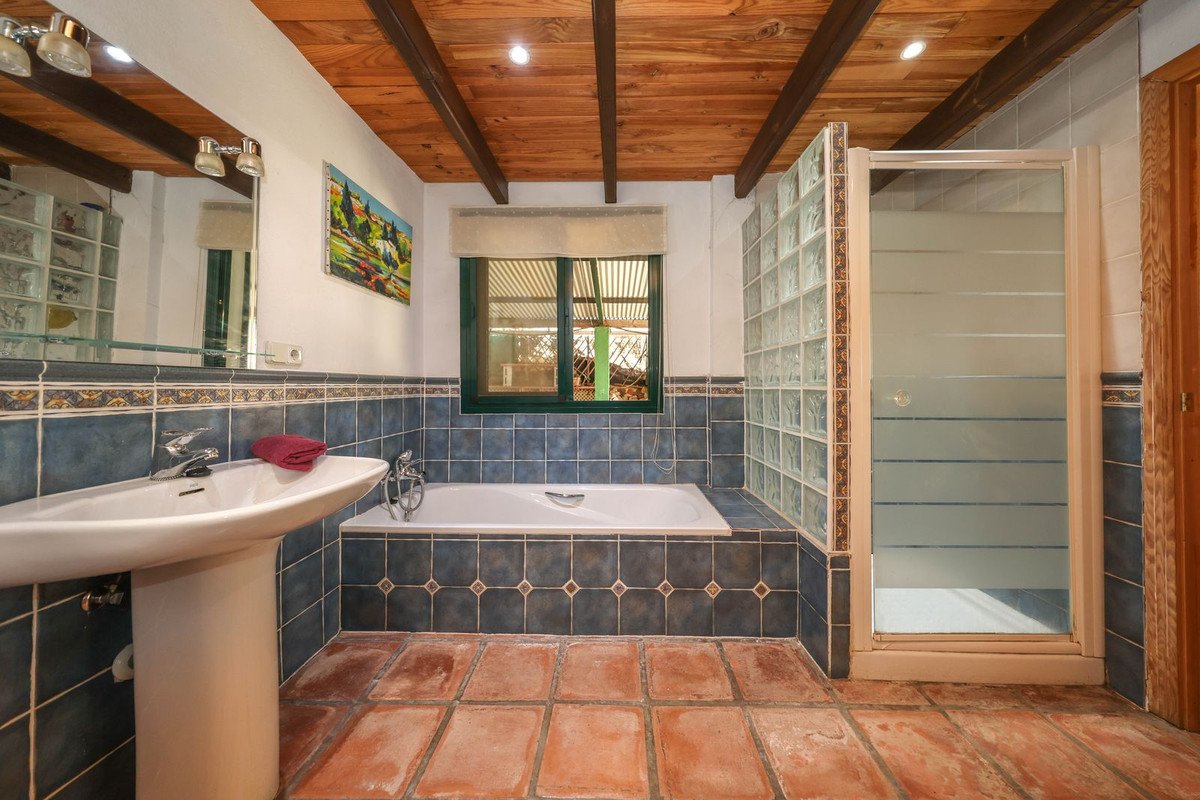 3 Bed Detached Villa in Monda