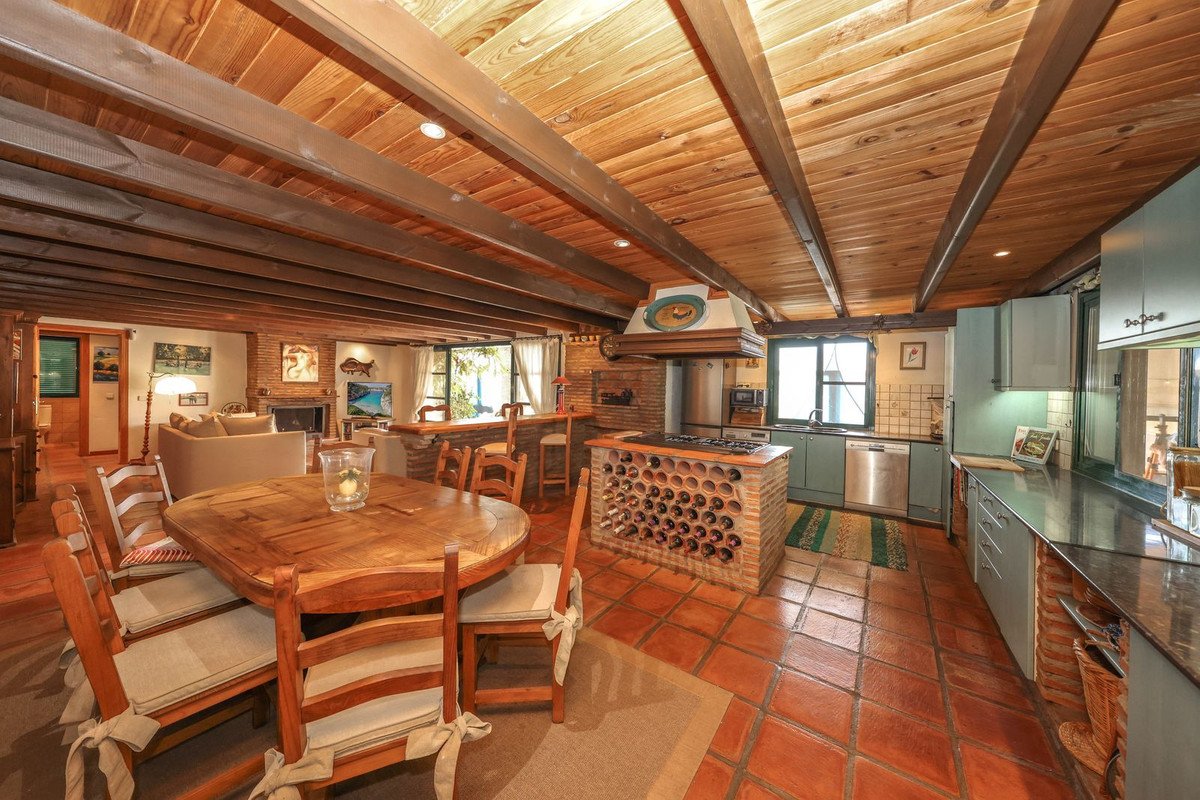 3 Bed Detached Villa in Monda