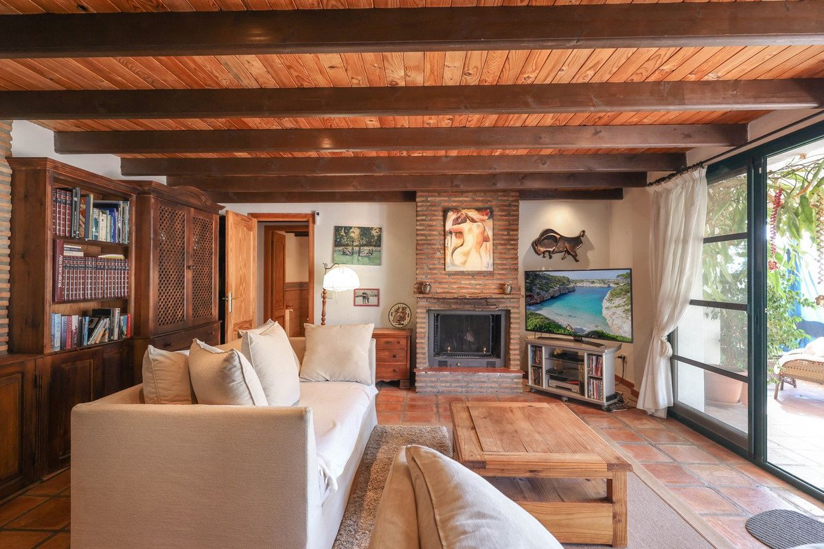3 Bed Detached Villa in Monda