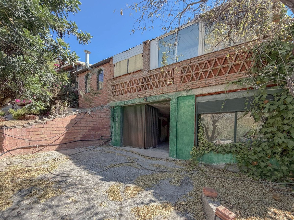 3 Bed Detached Villa in Monda
