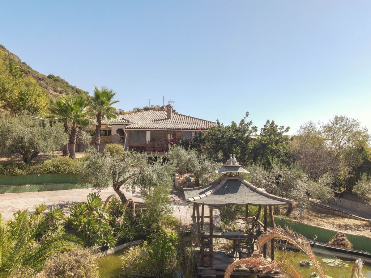 3 Bed Detached Villa in Monda