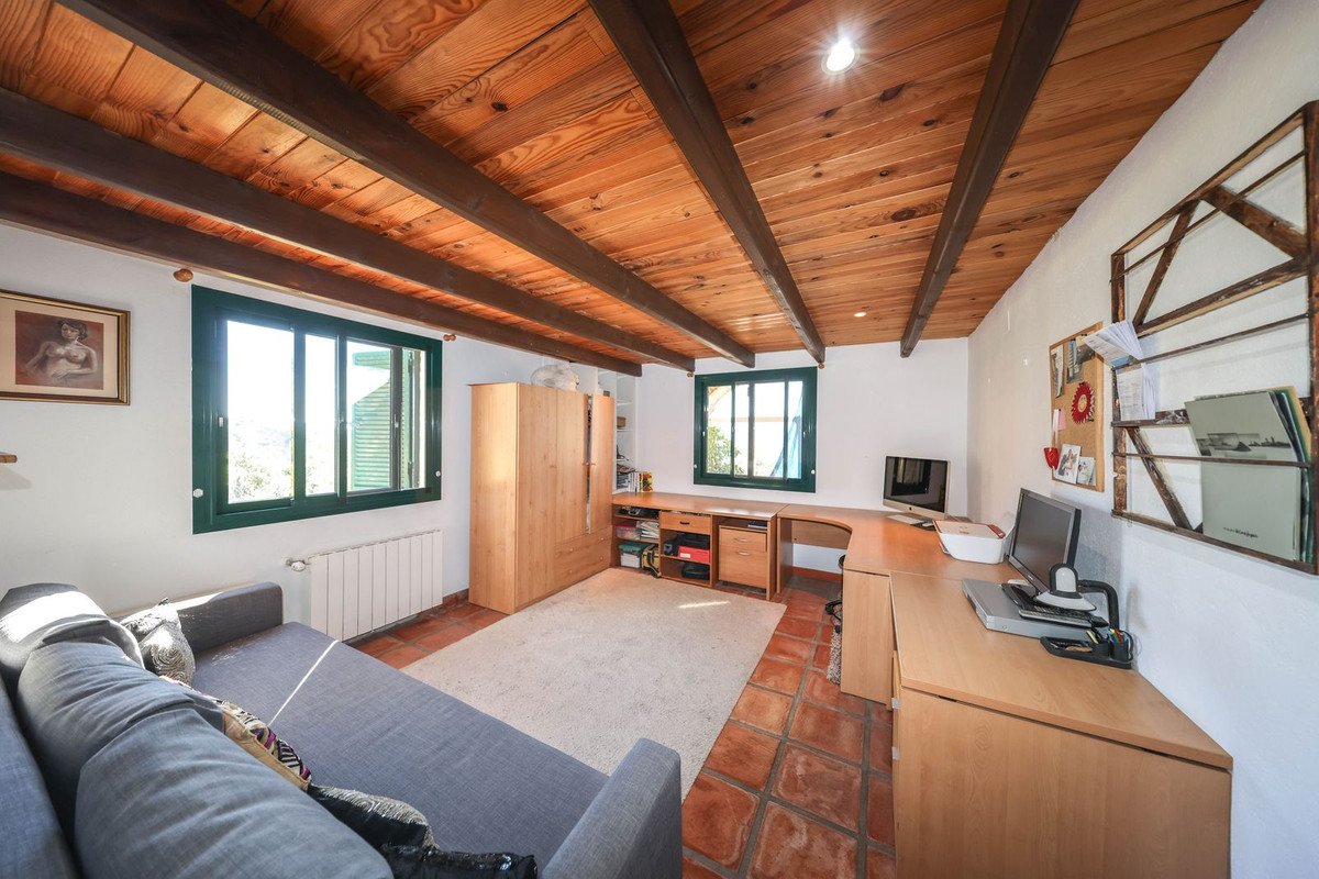 3 Bed Detached Villa in Monda
