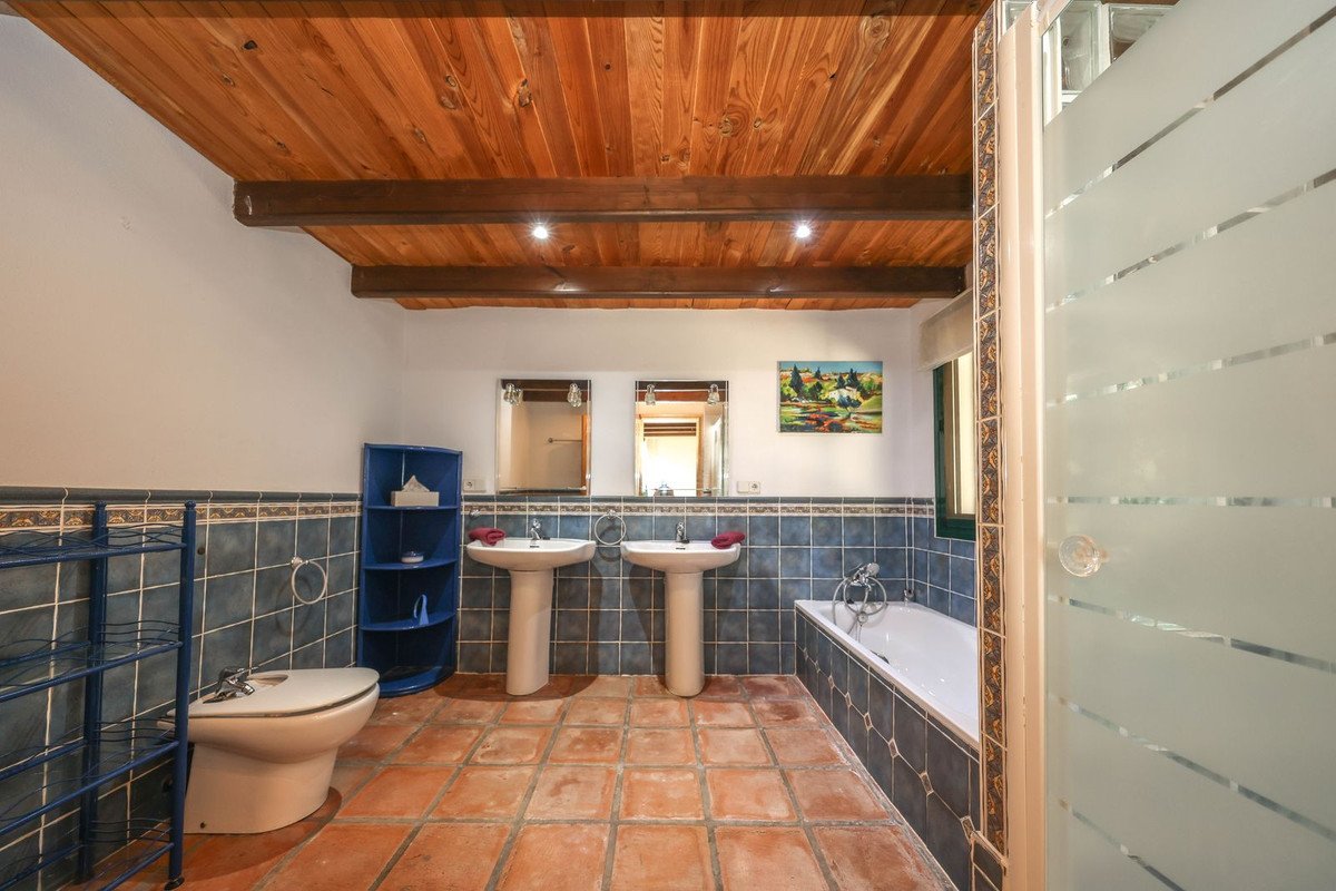 3 Bed Detached Villa in Monda