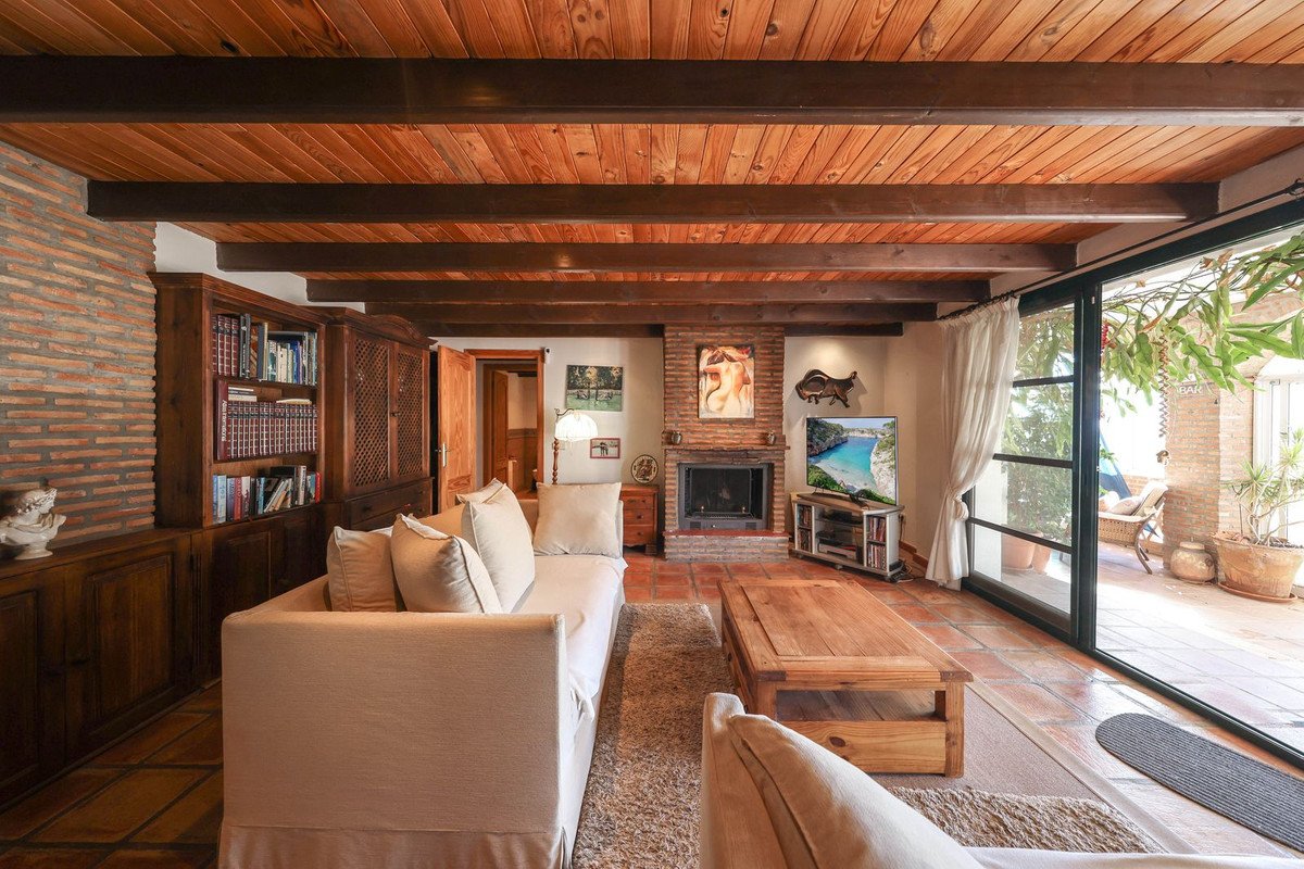 3 Bed Detached Villa in Monda