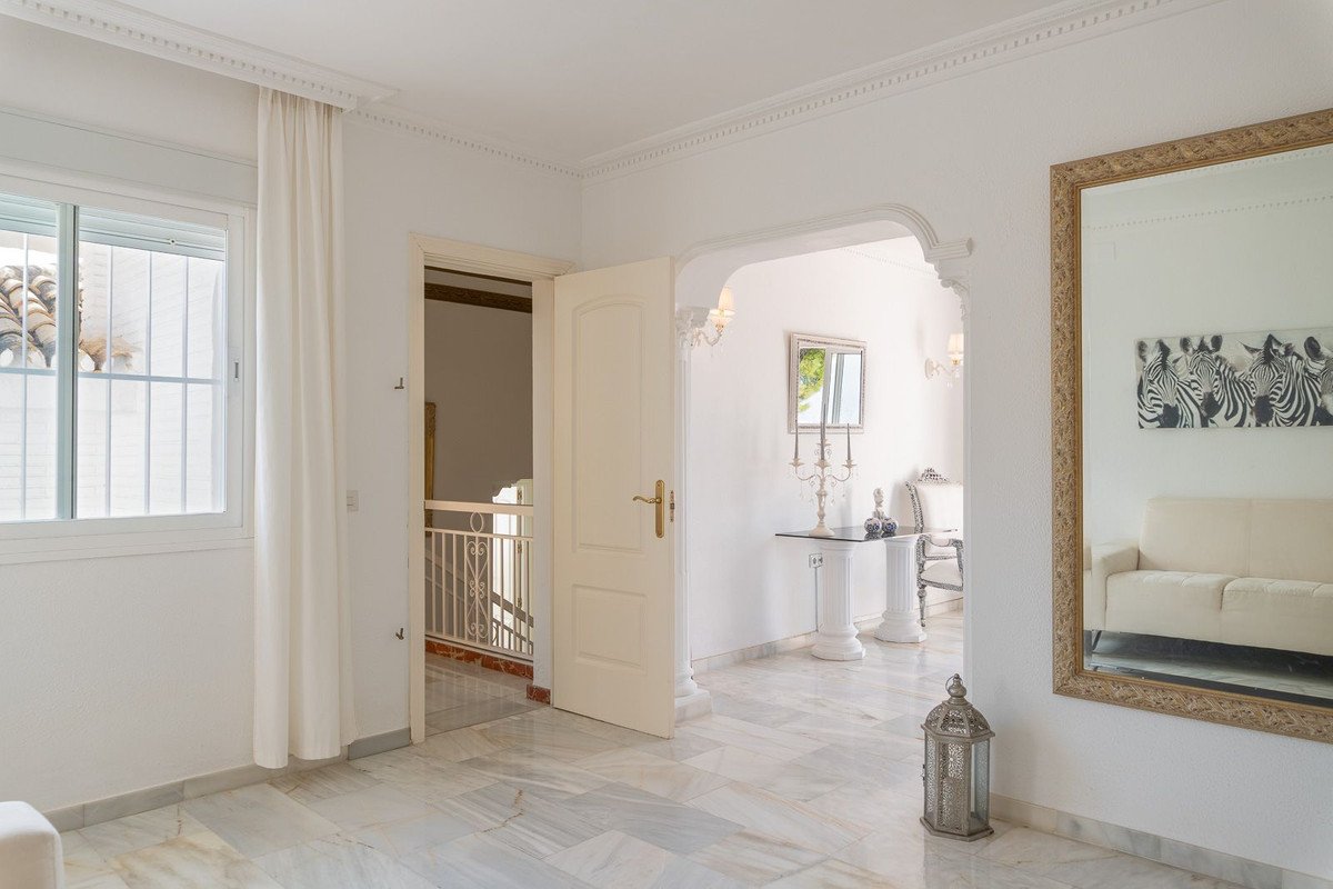 4 Bed Detached Villa in La Capellania