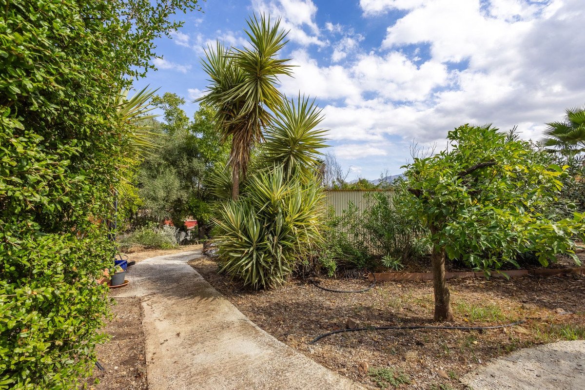 3 Bed Finca - Cortijo in Coín