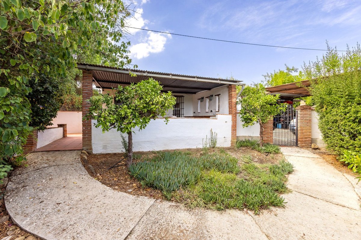 3 Bed Finca - Cortijo in Coín