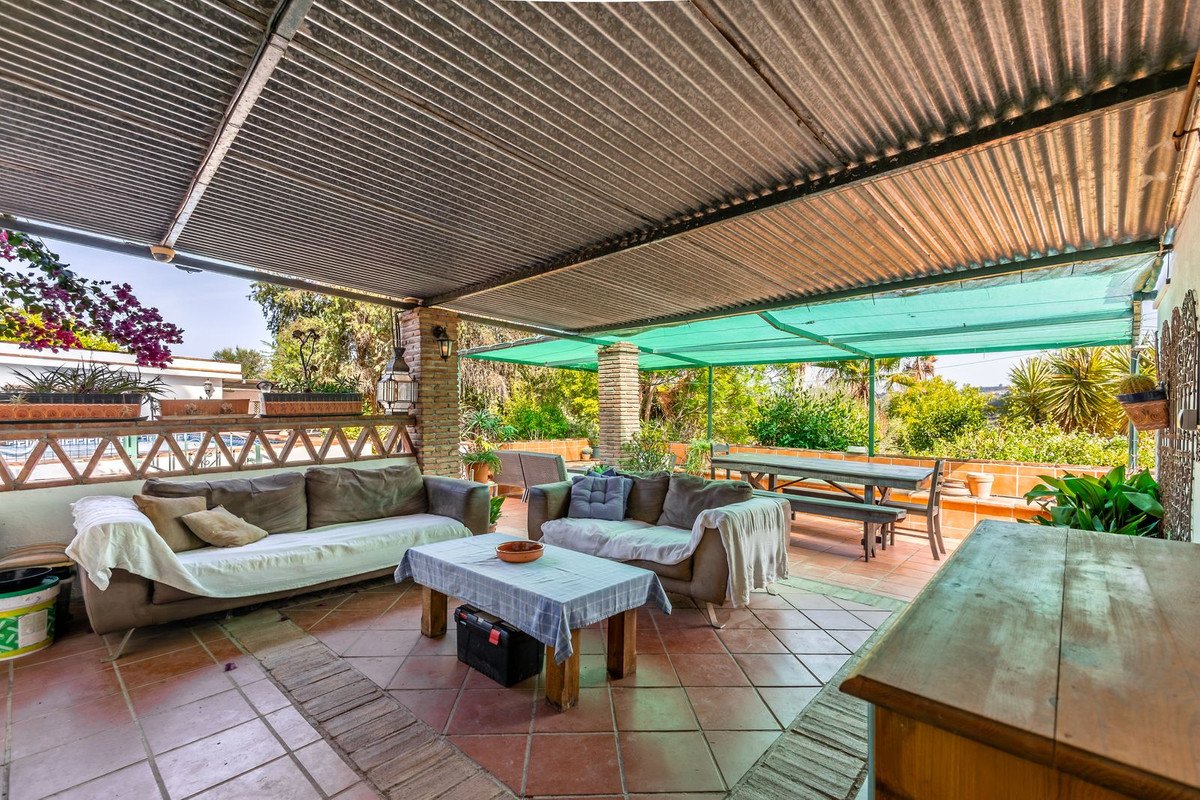 3 Bed Finca - Cortijo in Coín