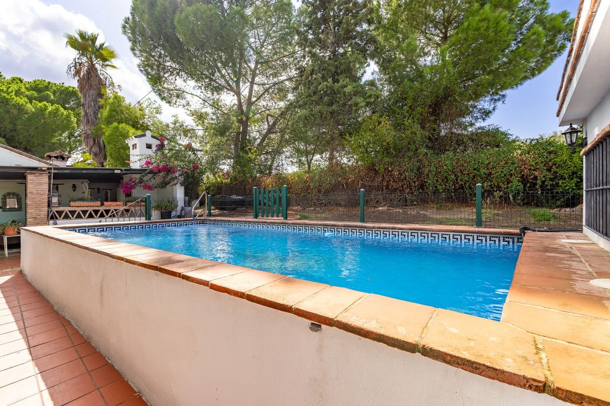3 Bed Finca - Cortijo in Coín