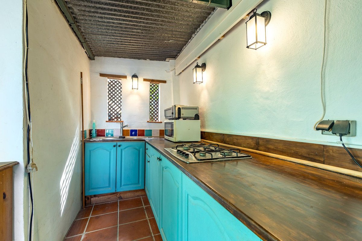3 Bed Finca - Cortijo in Coín