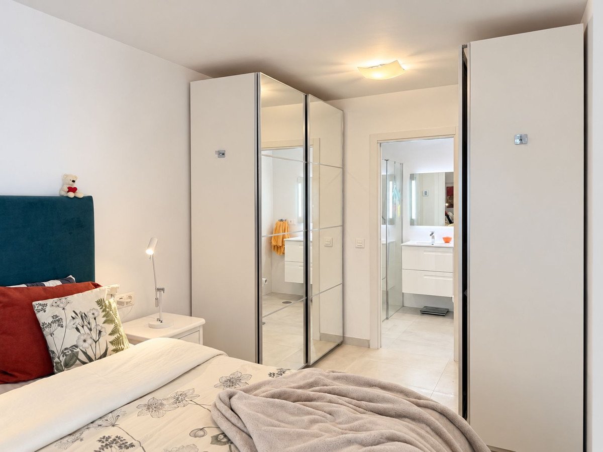 2 Bed Ground Floor Apartment in Fuengirola
