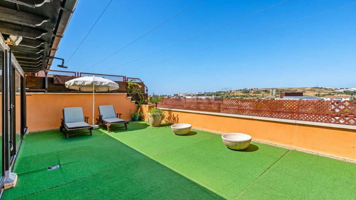 4 Bed Penthouse in Estepona
