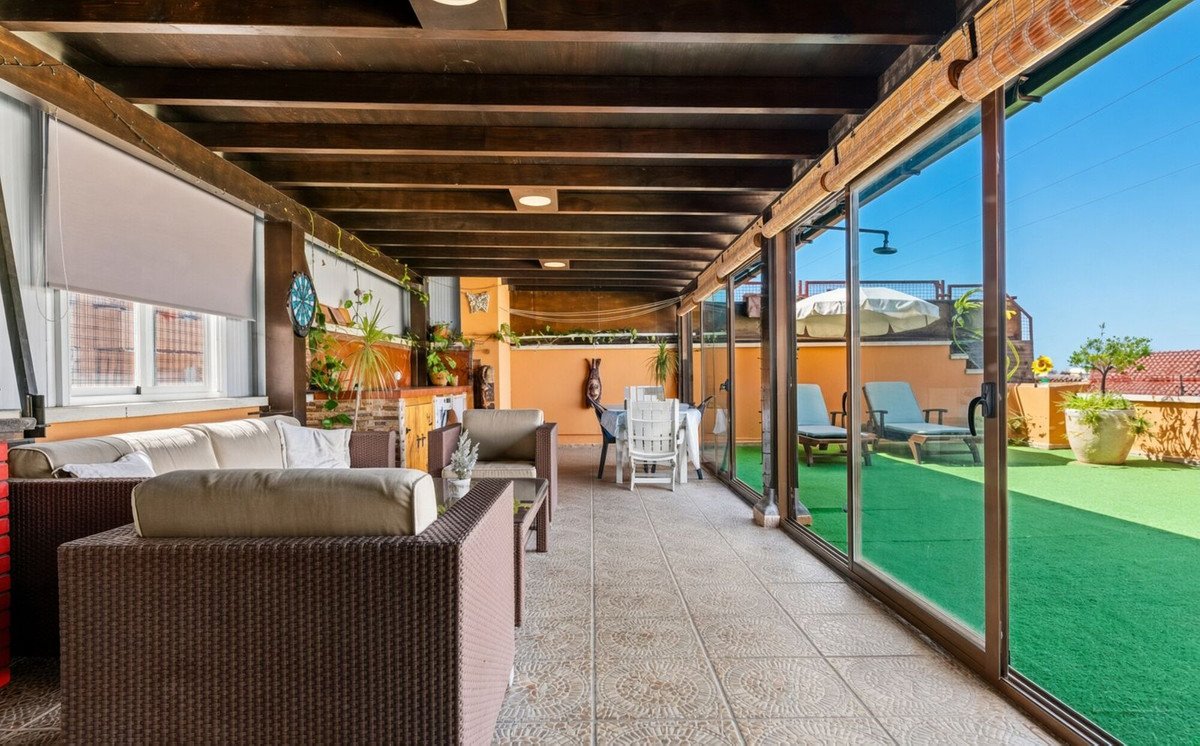 4 Bed Penthouse in Estepona