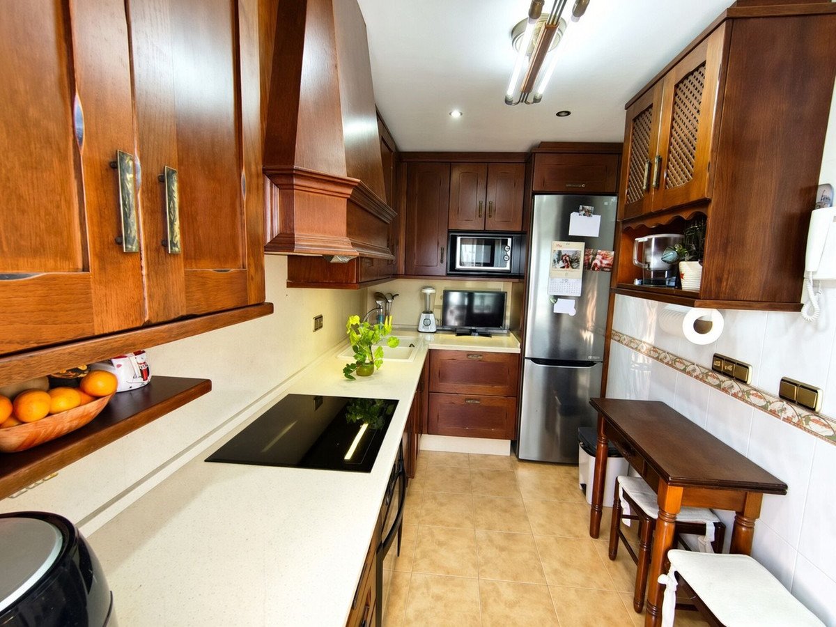 4 Bed Penthouse in Estepona