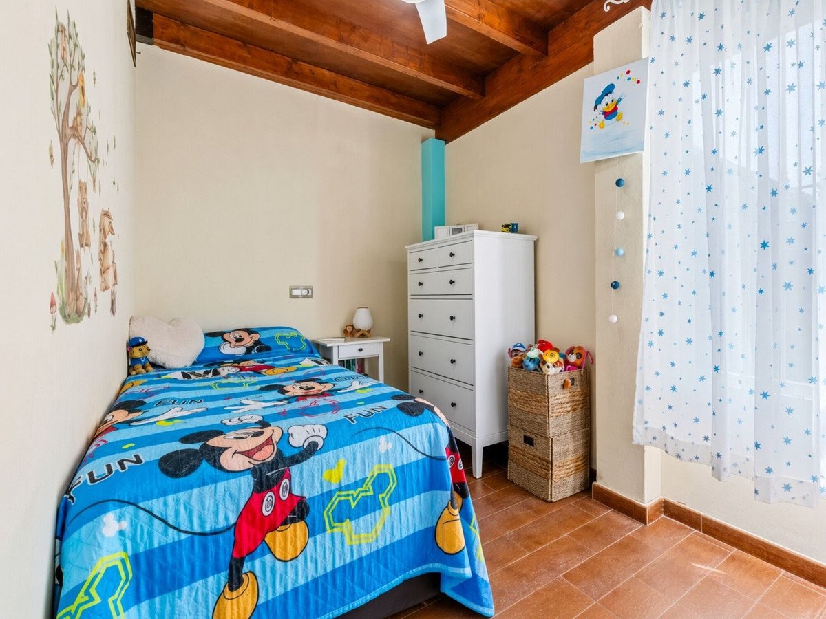 4 Bed Penthouse in Estepona