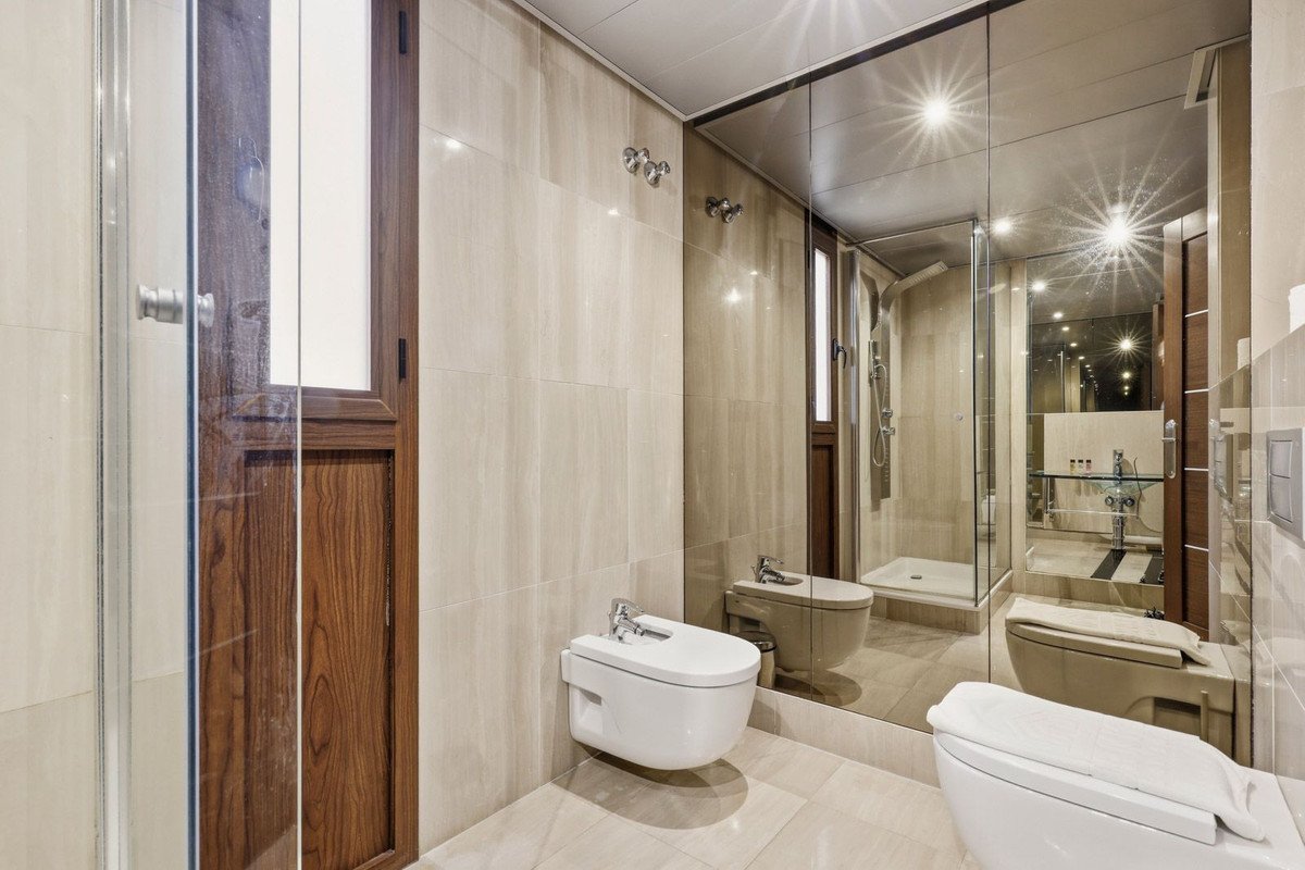 2 Bed Penthouse in New Golden Mile