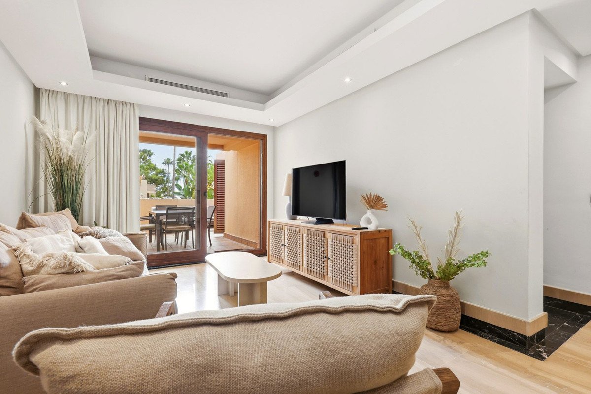 2 Bed Penthouse in New Golden Mile