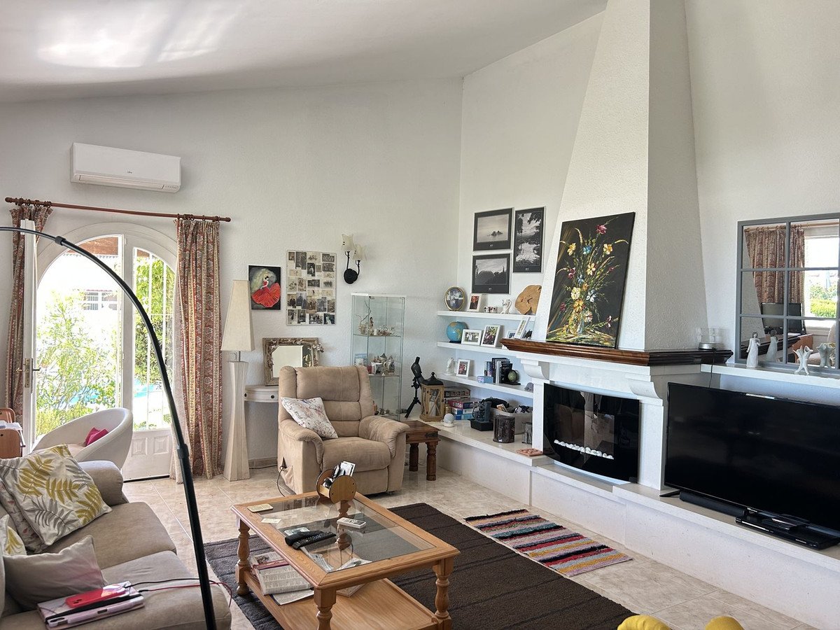 3 Bed Detached Villa in Torreblanca