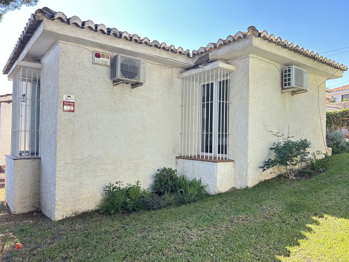 3 Bed Detached Villa in Torreblanca