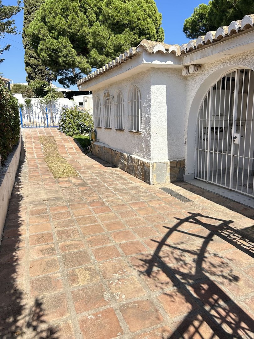 3 Bed Detached Villa in Torreblanca