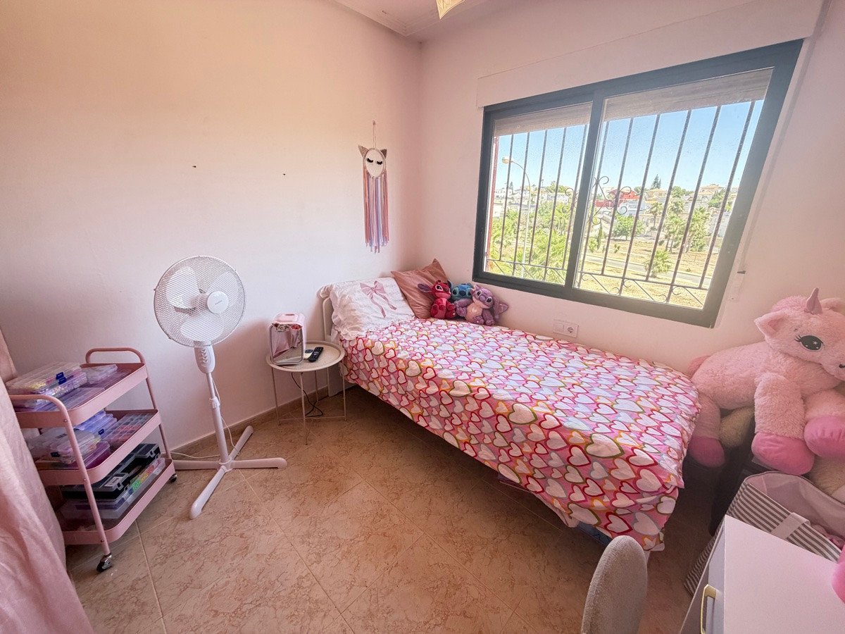 2 Bed Detached Villa in Villamartin