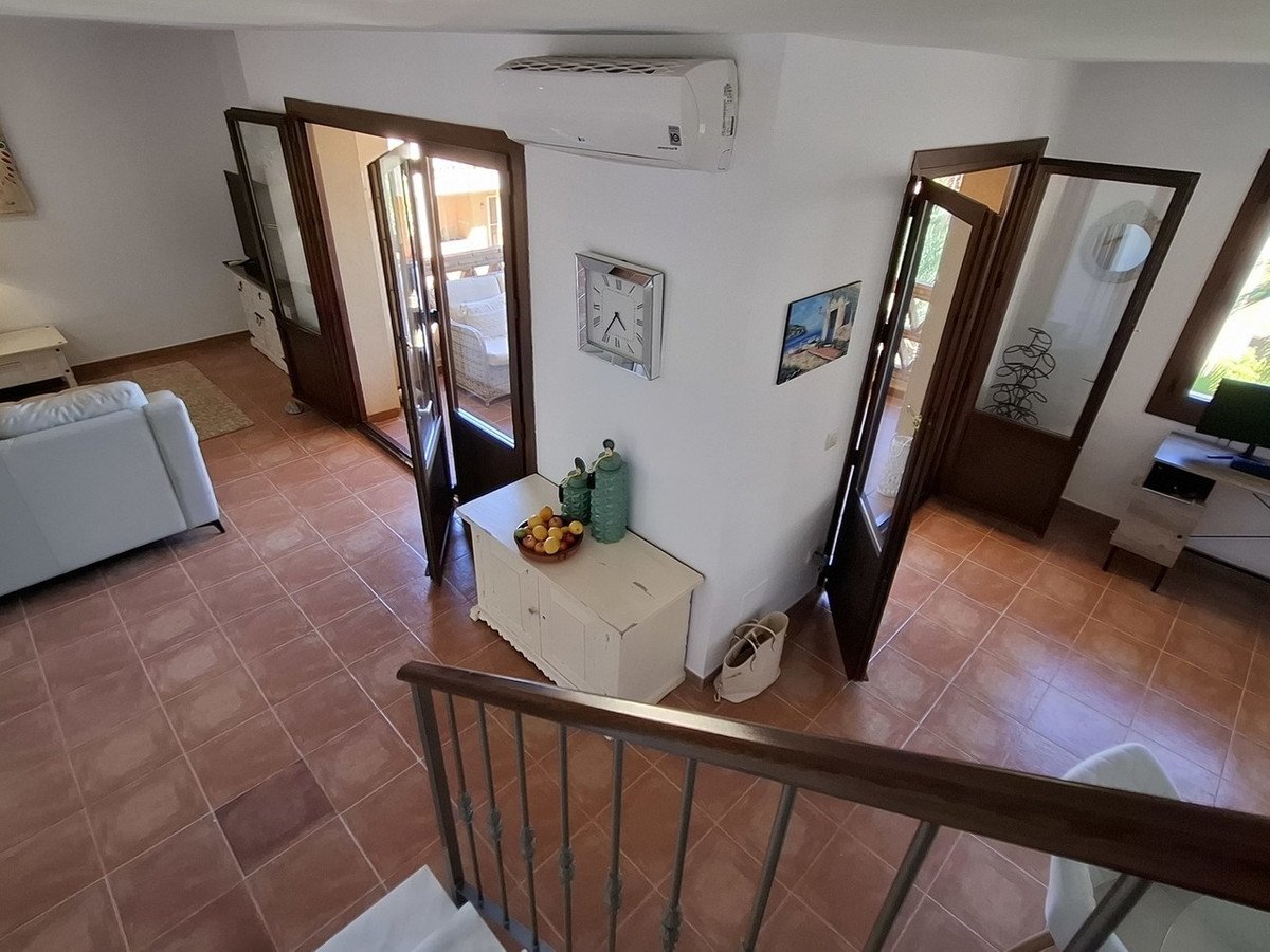 3 Bed Duplex in Valle del Este Golf