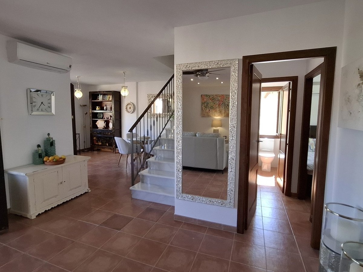 3 Bed Duplex in Valle del Este Golf