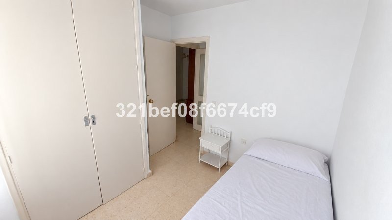 3 Bed Middle Floor Apartment in Teatinos