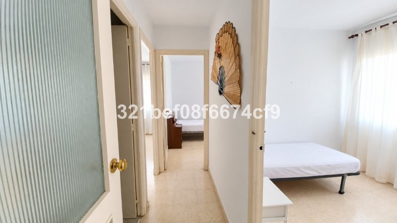 3 Bed Middle Floor Apartment in Teatinos