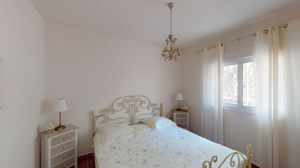 3 Bed Detached Villa in Arenas