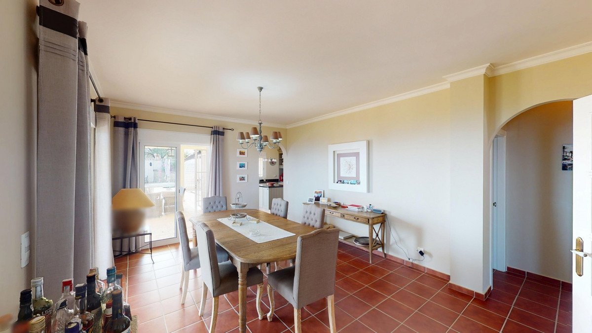 3 Bed Detached Villa in Arenas